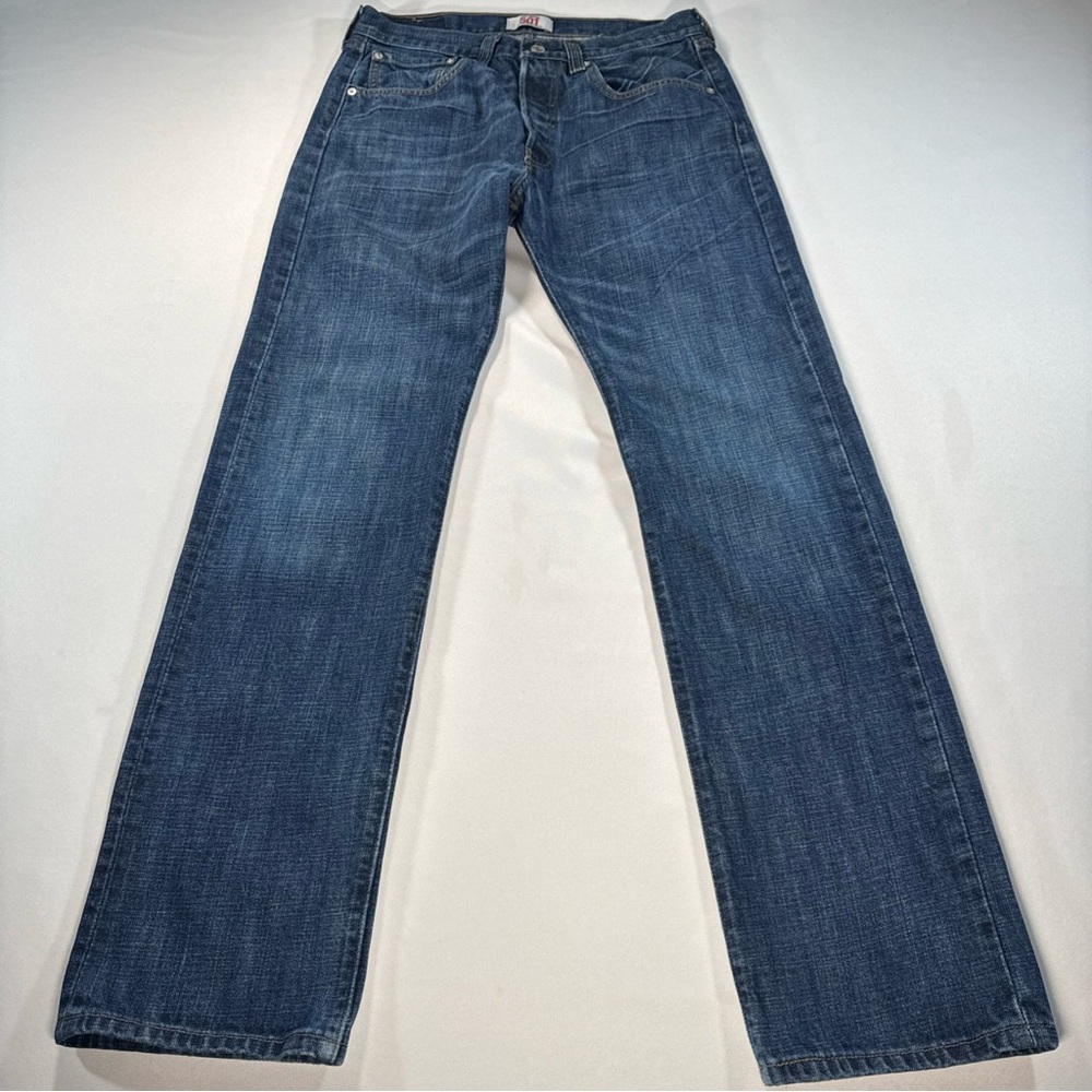 LEVI’S 501s Jeans Men’s 31 x 32 Straight 100% Cotton Button Fly Blue Y2K 2010